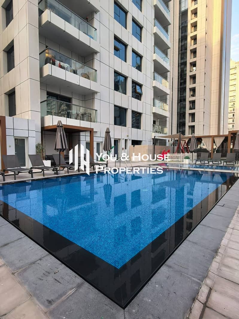 Elegant Urban Living I Fitted Kitchen I Amazing Amenities - Image 18