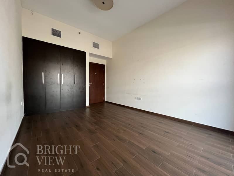 LARGE 3BR CLOSE KITCHEN CHILLER FREE NEXT 2 THE METRO - Image 24