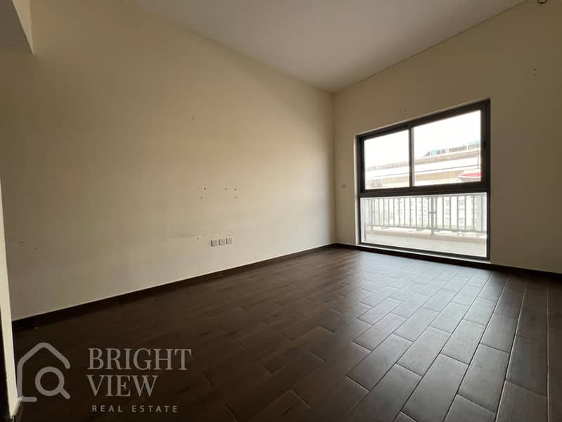 LARGE 3BR CLOSE KITCHEN CHILLER FREE NEXT 2 THE METRO - Image 25