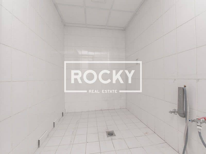 3 B/R Apt | Central A/C | Al Nahda - Image 16