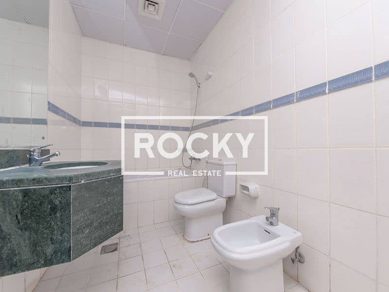 3 B/R Apt | Central A/C | Al Nahda - Image 22