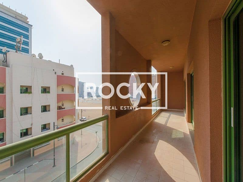 3 B/R Apt | Central A/C | Al Nahda - Image 27