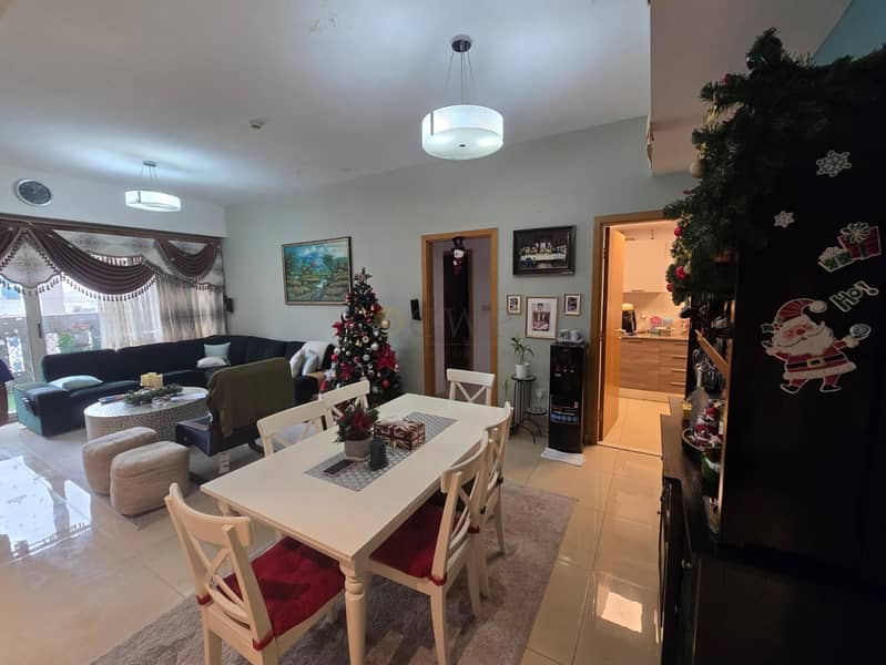 Spacious 2 b/r. Maids Room. Vaastu unit. Motivated