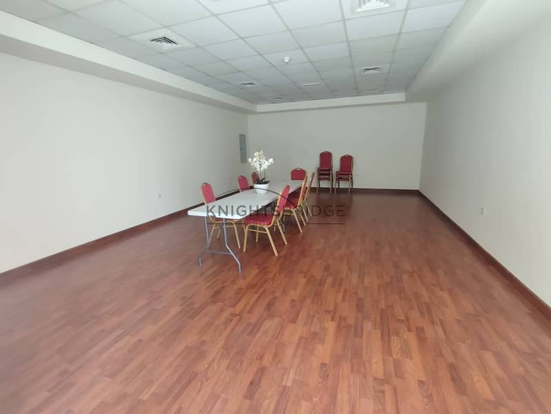 Upgraded | Full Lake and Burj View | Spacious - Image 10