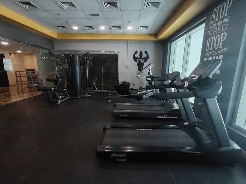 Upgraded | Full Lake and Burj View | Spacious - Image 11