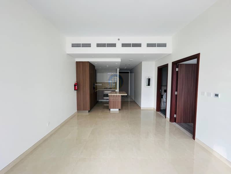 Elegant 1BR Brand New | Balcony | Burj Khalifa Community | Downtown - Image 23