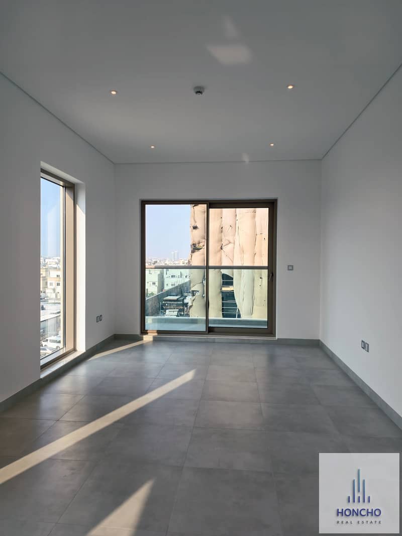 AMAZING BIG LAYOUT | TOP QUALITY| PREMIUM AREA - Image 6