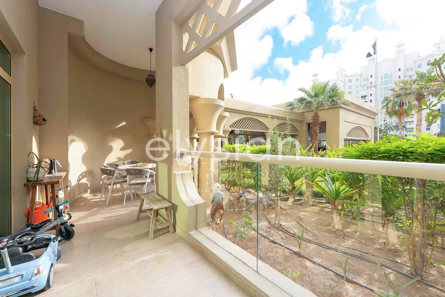 Upgraded | Vacant | Direct Beach Access - Image 15