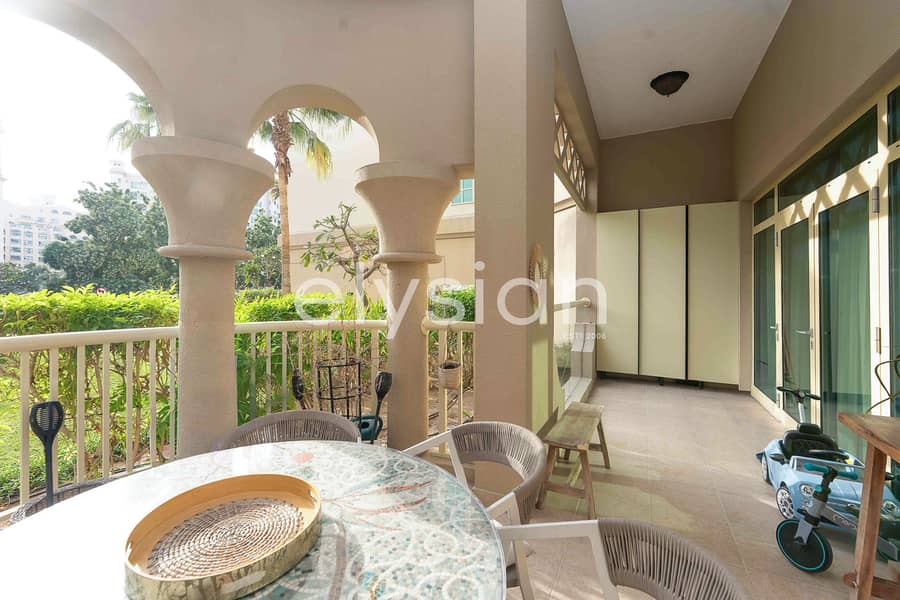 Upgraded | Vacant | Direct Beach Access - Image 17