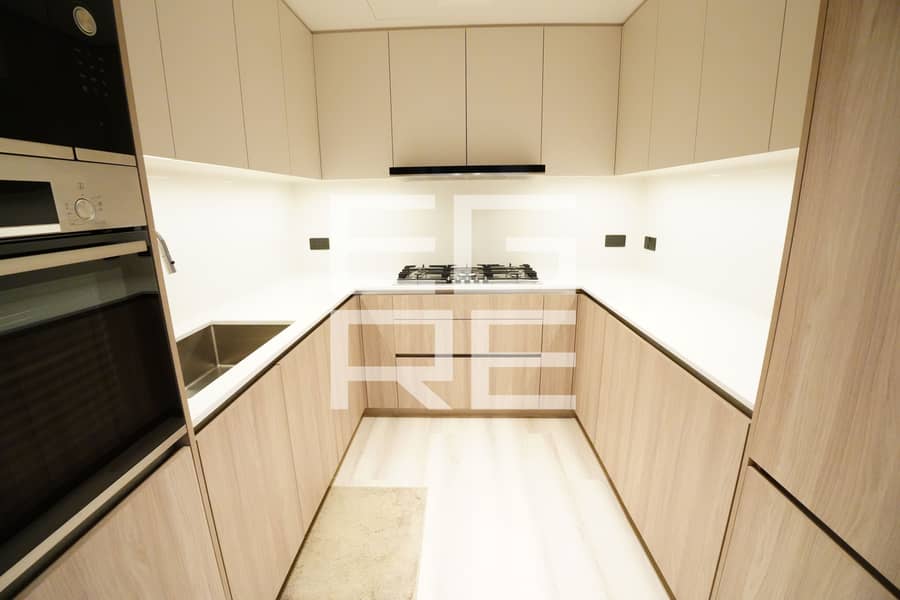 Fully upgraded | 2 Bedroom | Burj and Park Views - Image 13