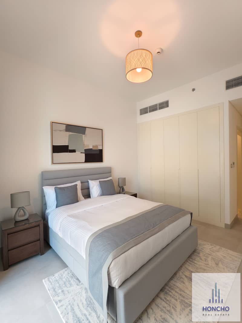 PREMIUM LOCATION | ALL AMENETIES | BIG LAY OUT |ULTRA LUXIRIOUS