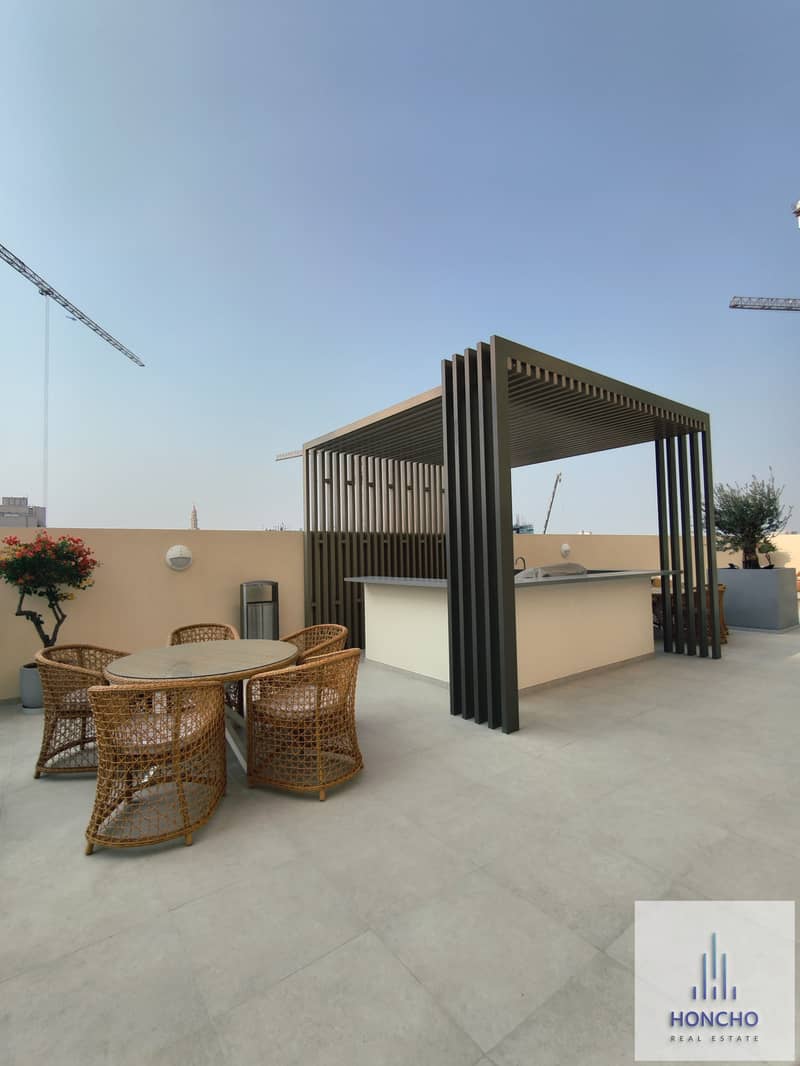 PREMIUM LOCATION | ALL AMENETIES | BIG LAY OUT |ULTRA LUXIRIOUS - Image 13