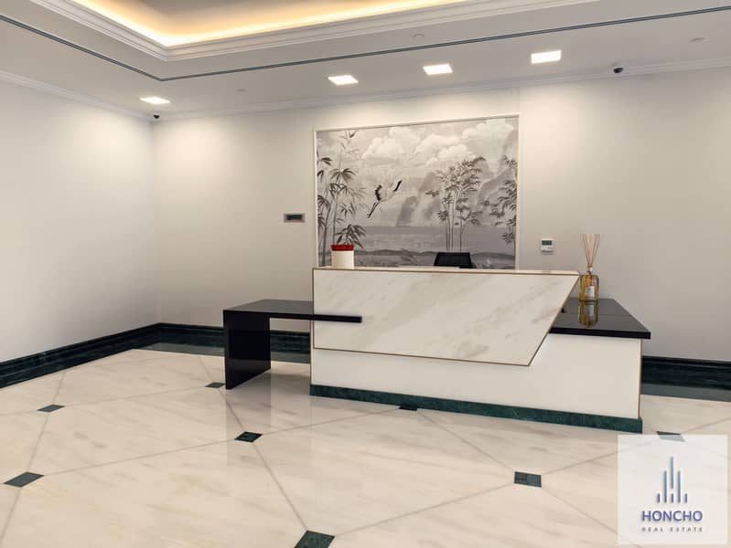 PREMIUM LOCATION | ALL AMENETIES | BIG LAY OUT |ULTRA LUXIRIOUS - Image 16