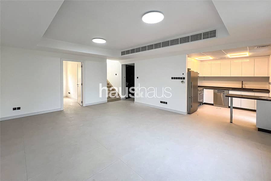 Upgraded | Lake View | Type 3M