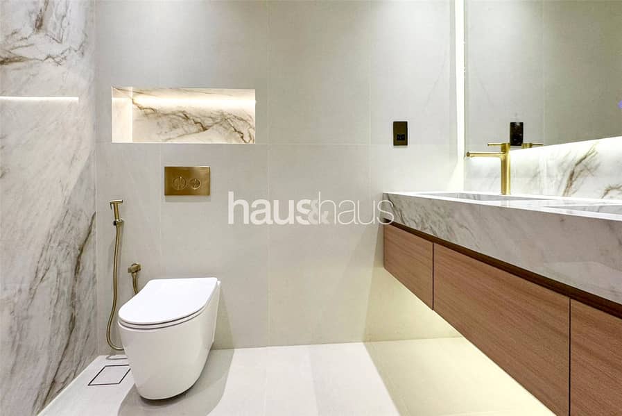 Recently Renovated | Chiller Free | Prime Location - Image 6