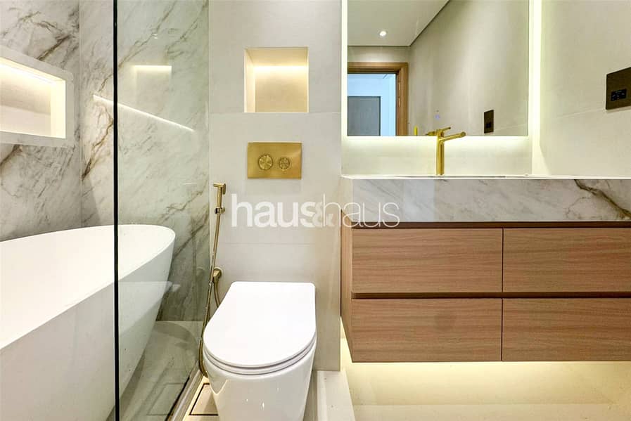 Recently Renovated | Chiller Free | Prime Location - Image 10