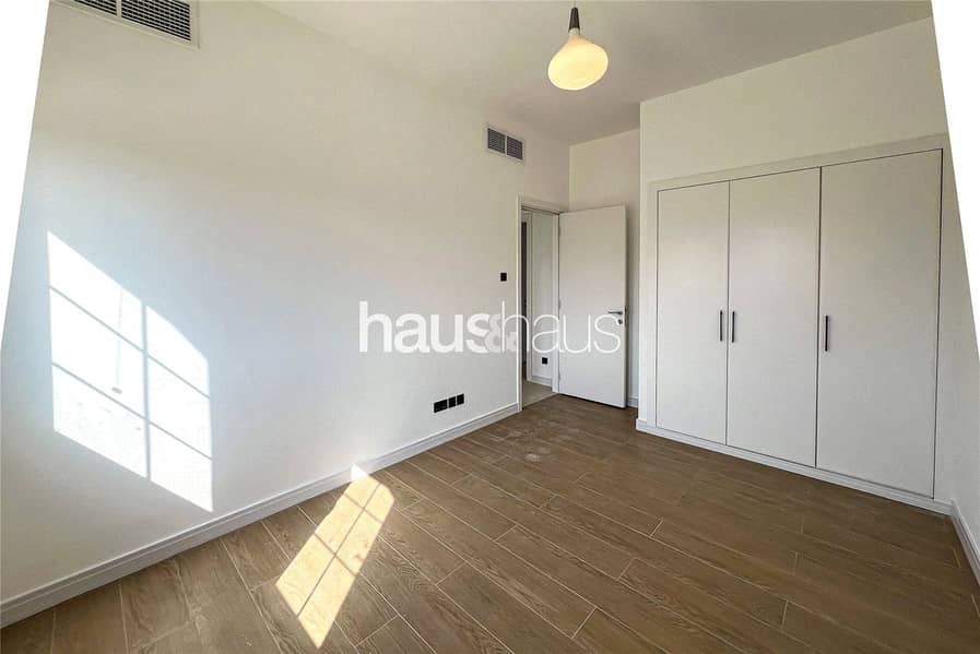 Upgraded | Lake View | Type 3M - Image 10