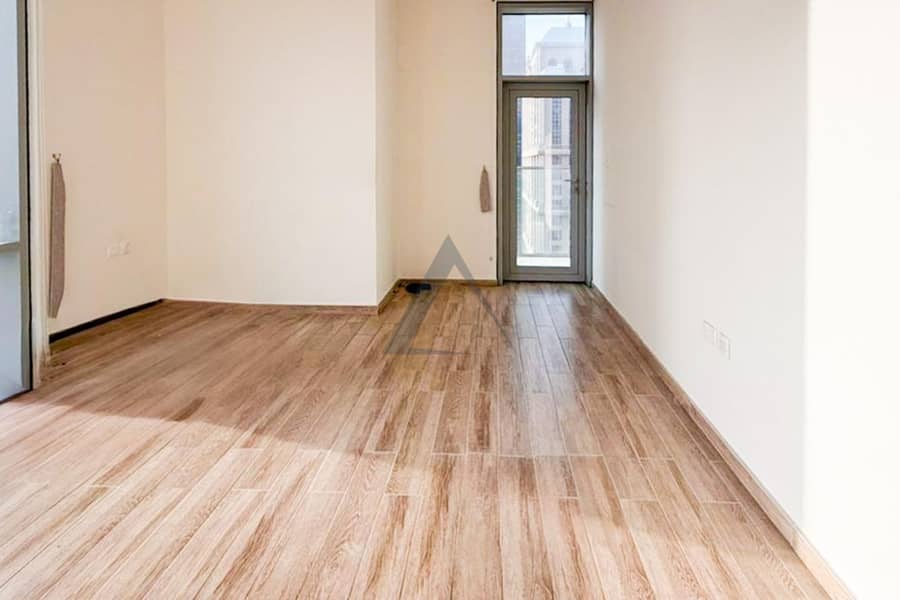 High Floor| Spacious Large 2BHK| Pets Allowed