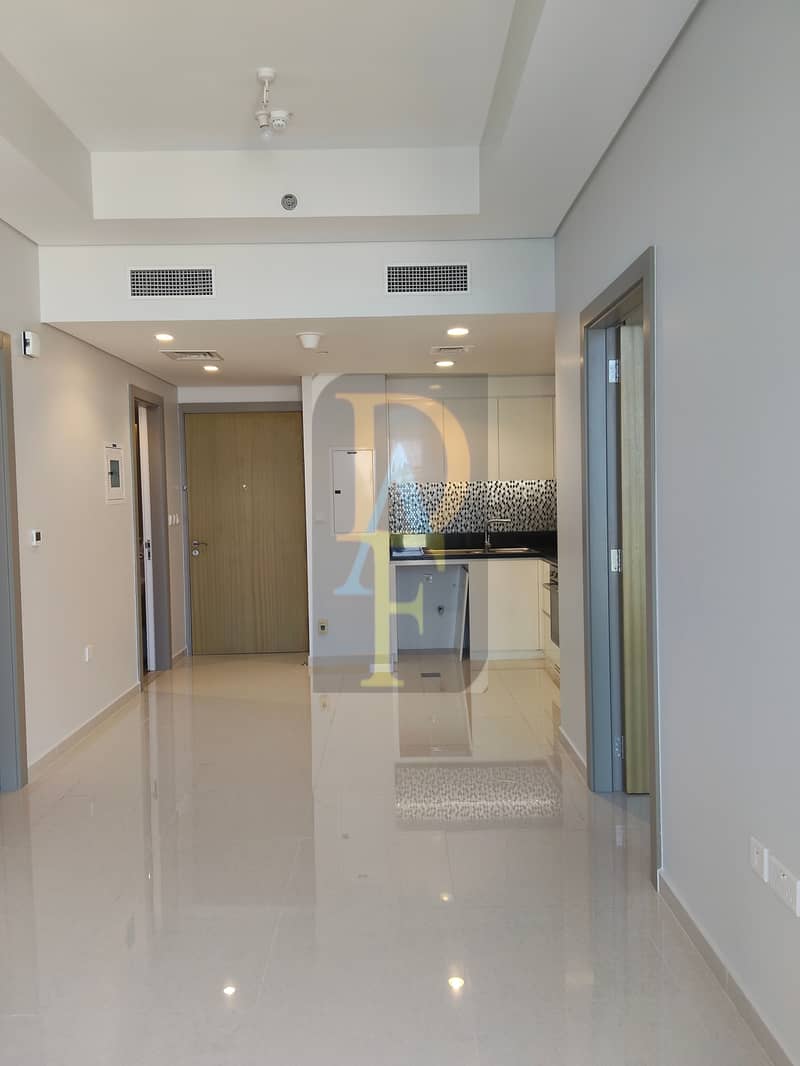 BRAND NEW 2B/R WITH BALCONY WITH RESERVED PARKING SPACE FOR RENT - Image 8