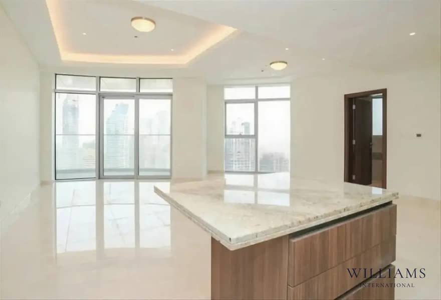 Vacant | 3 Bedroom | Luxury Views