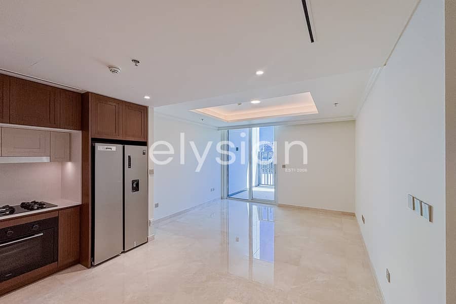 Private Beach | Luxury Sea Views | Vacant Now