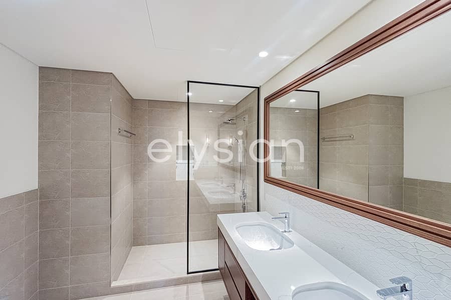 Private Beach | Luxury Sea Views | Vacant Now - Image 8