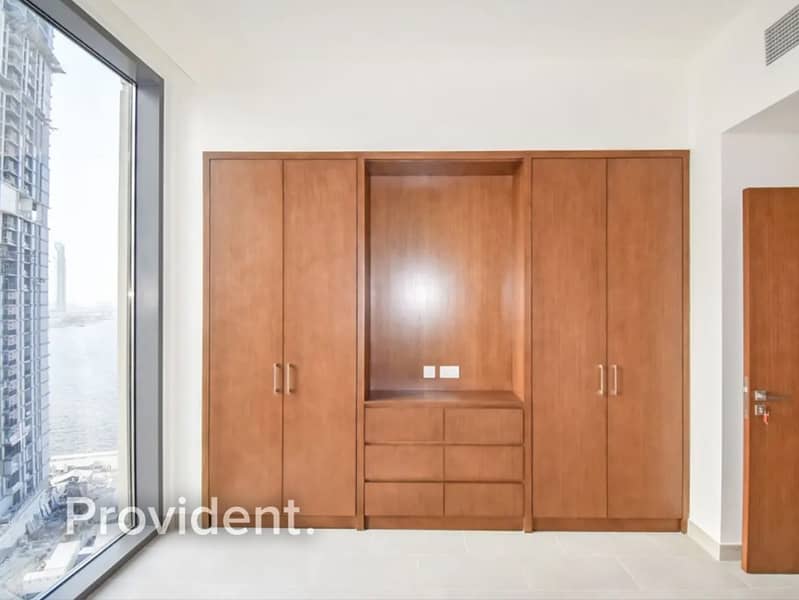 Central Park Views | Vacant Soon | Large Layout - Image 8