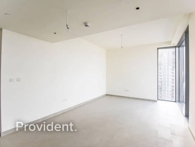 Central Park Views | Vacant Soon | Large Layout - Image 10