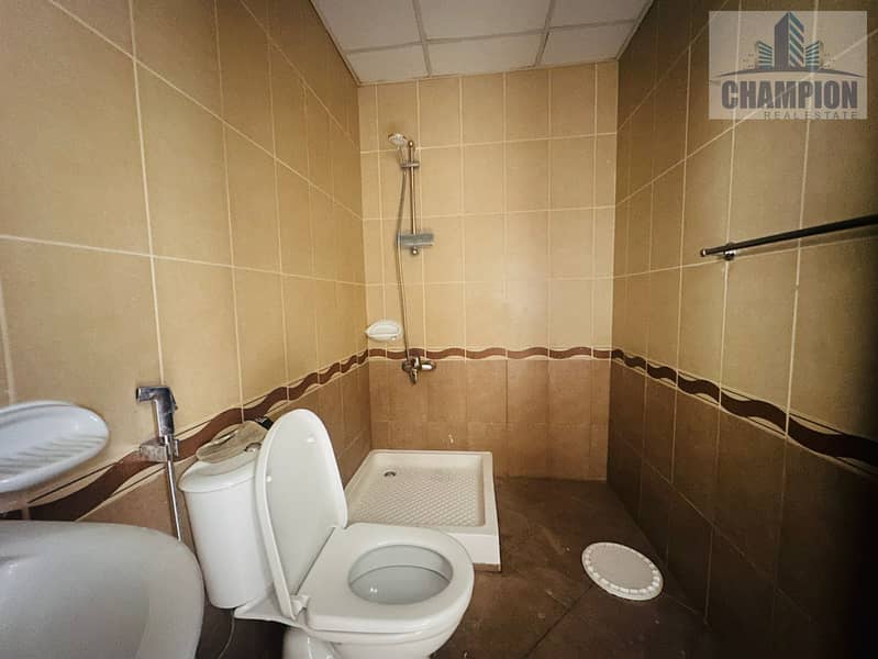 Spacious 1BHK | 2 Bathrooms | Large Kitchen