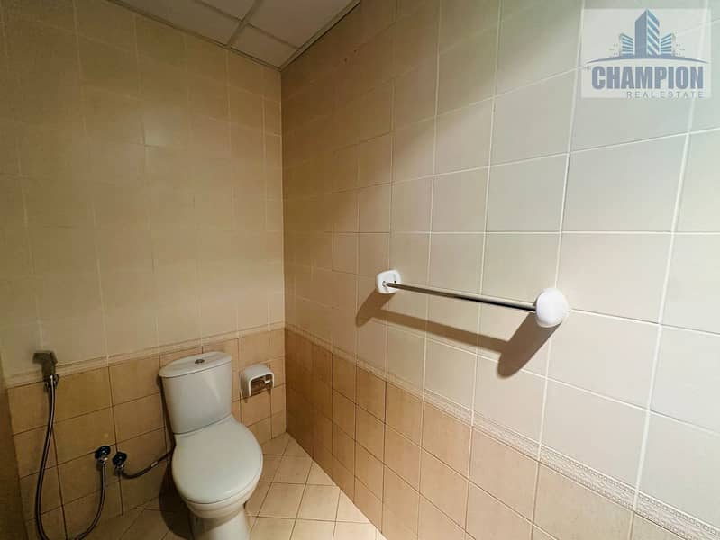 Spacious 1BHK | 2 Bathrooms | Large Kitchen - Image 9