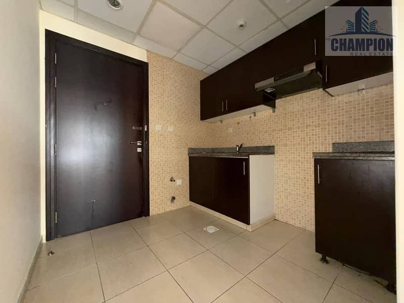 Bright and Spacious Studio Apartment | Great Location