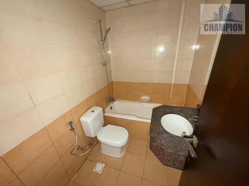 Bright and Spacious Studio Apartment | Great Location - Image 8