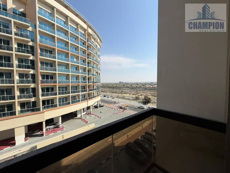 Bright and Spacious Studio Apartment | Great Location - Image 10