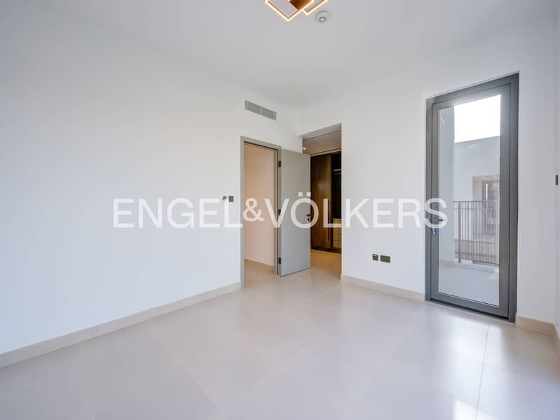 Great Location | Motivated Seller | Corner Unit - Image 14