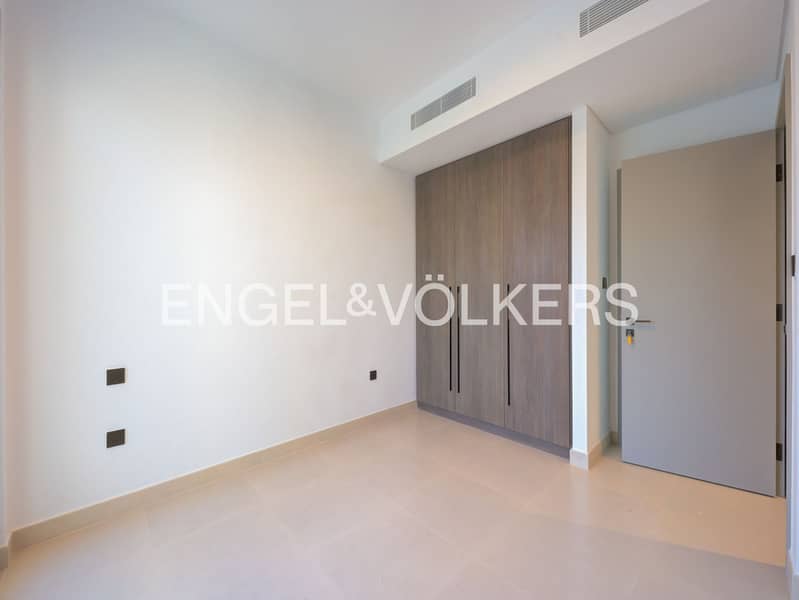 Great Location | Motivated Seller | Corner Unit - Image 17