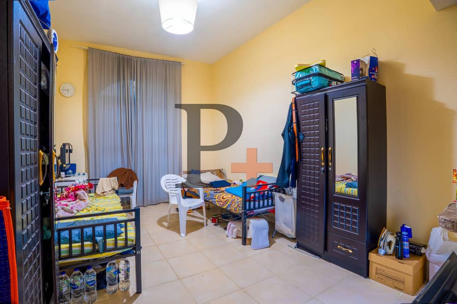 Spacious Unit | Great layout | Investment Opportunity - Image 7