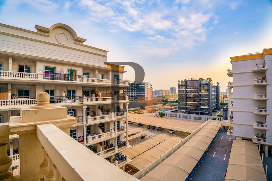 Spacious Unit | Great layout | Investment Opportunity - Image 9