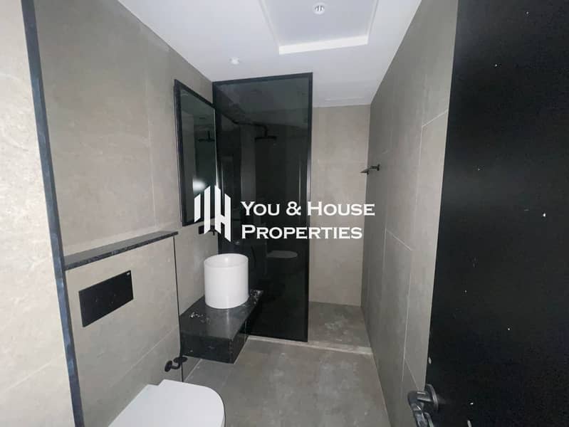 Spacious 2-Bed Layout | Contemporary Finishes | Prime Community Living