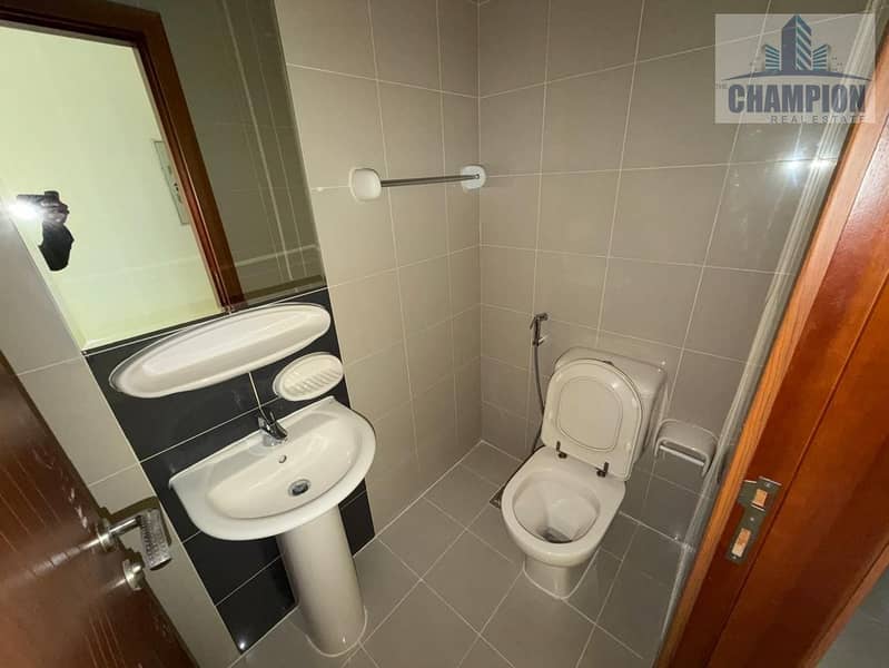 Bright and Spacious 1BR Apartment | Great Location - Image 10