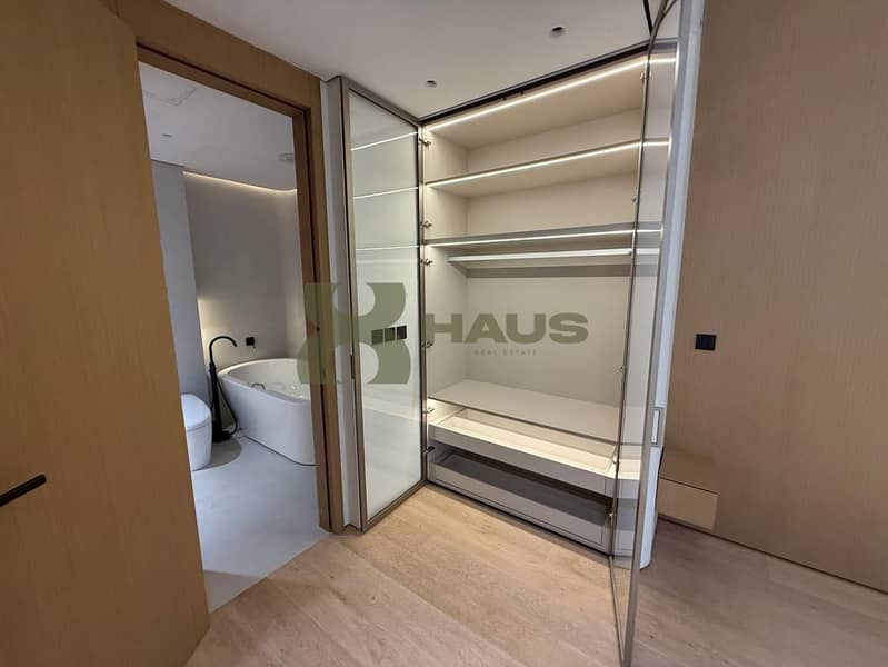 Beautiful Design | Fully Renovated | Vacant - Image 13