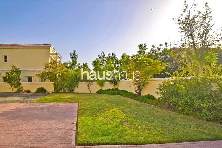 Large Corner Plot | Vacant | Central | District 8 - Image 6