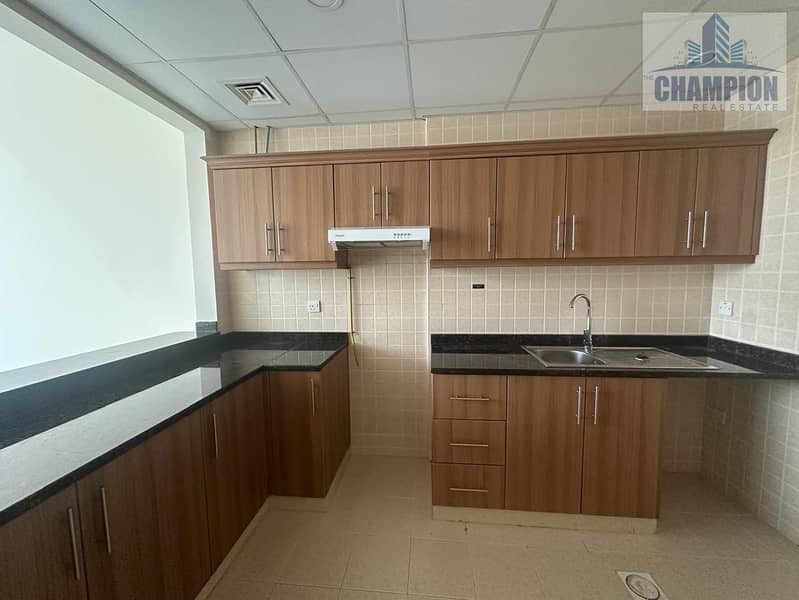 Bright 1BHK Apartment | Prime Location - Image 6