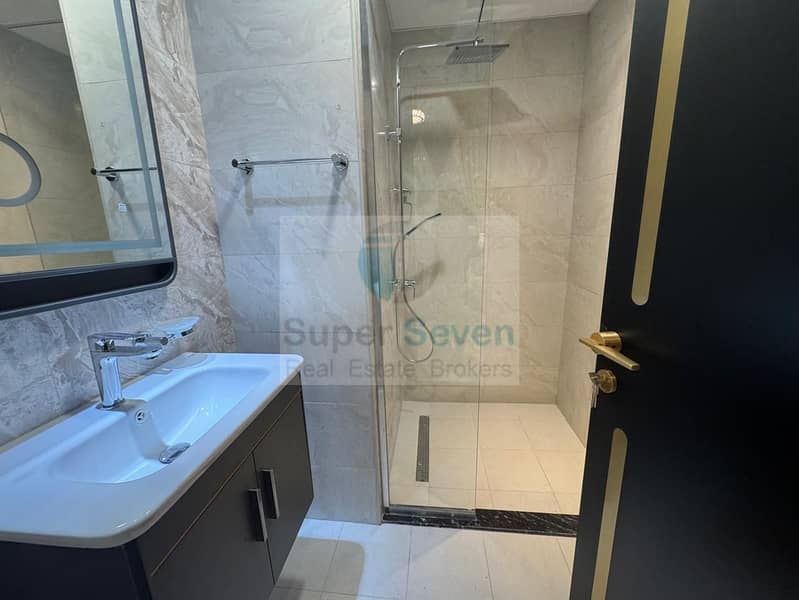 MID FLOOR | INSIDE AMMENTIES VIEW | BRAND NEW UNIT - Image 18