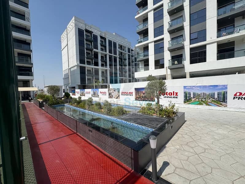 MID FLOOR | INSIDE AMMENTIES VIEW | BRAND NEW UNIT - Image 30