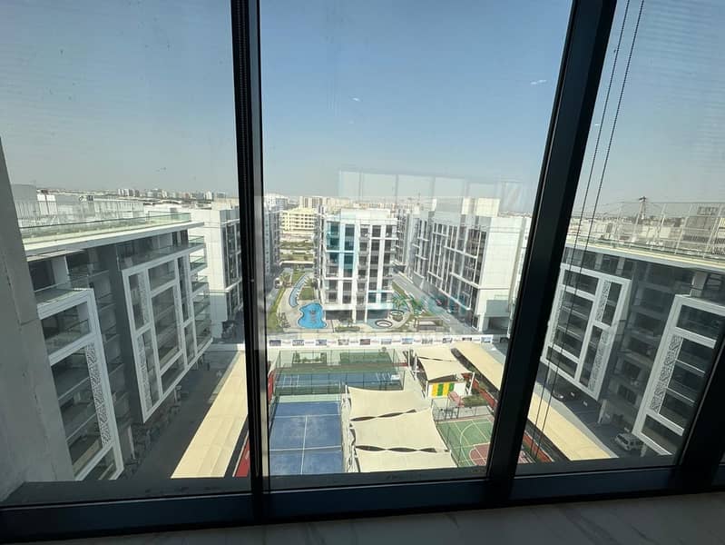 MID FLOOR | INSIDE AMMENTIES VIEW | BRAND NEW UNIT - Image 32