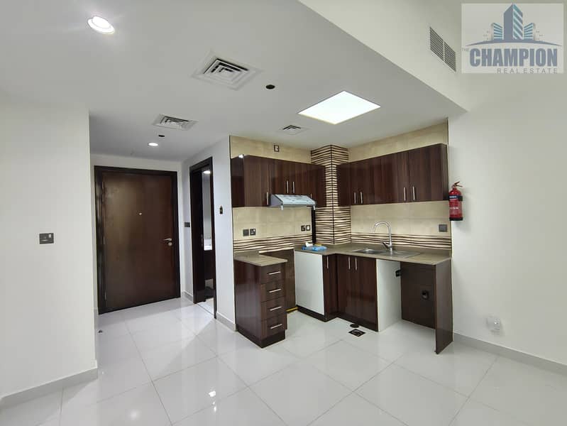 Bright and Spacious Studio Apartment | Great Location