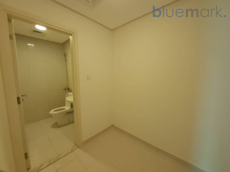 (TH-L) Single Row | Excellent 3 Beds Villa (Semi-Detached) for Sale - Image 11