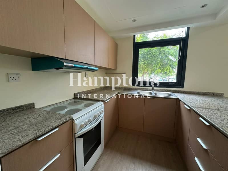 UPGRADED | BRIGHT- SPACIOUS | READY TO MOVE IN