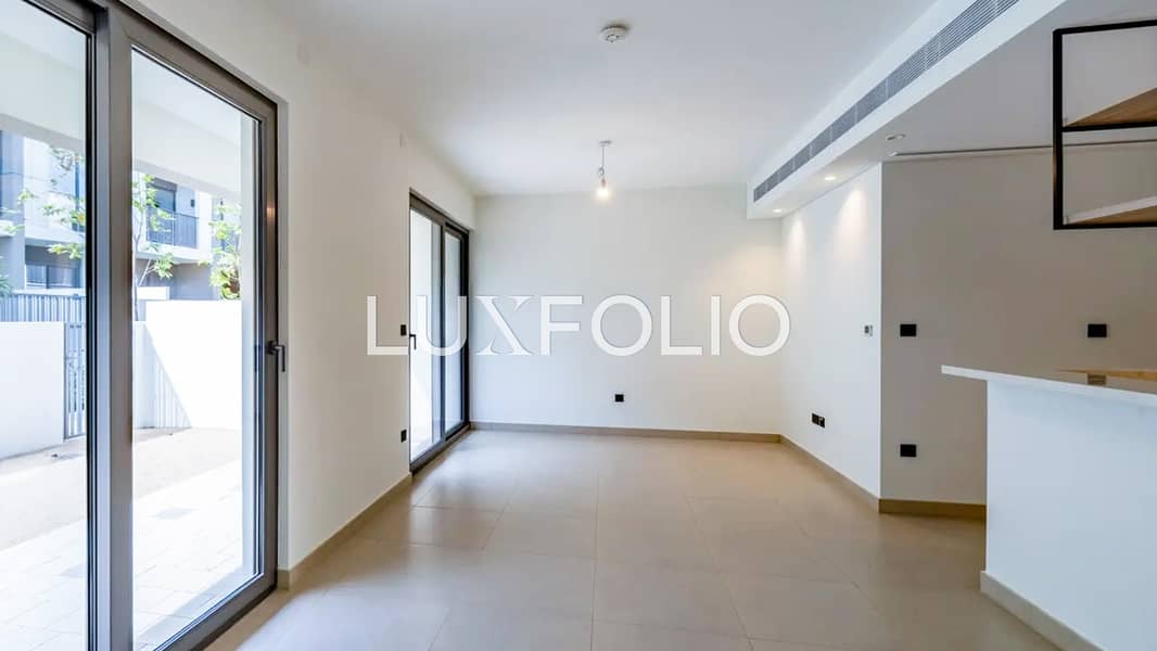 Upgraded Unit | Ready Now | Prime Location - Image 10