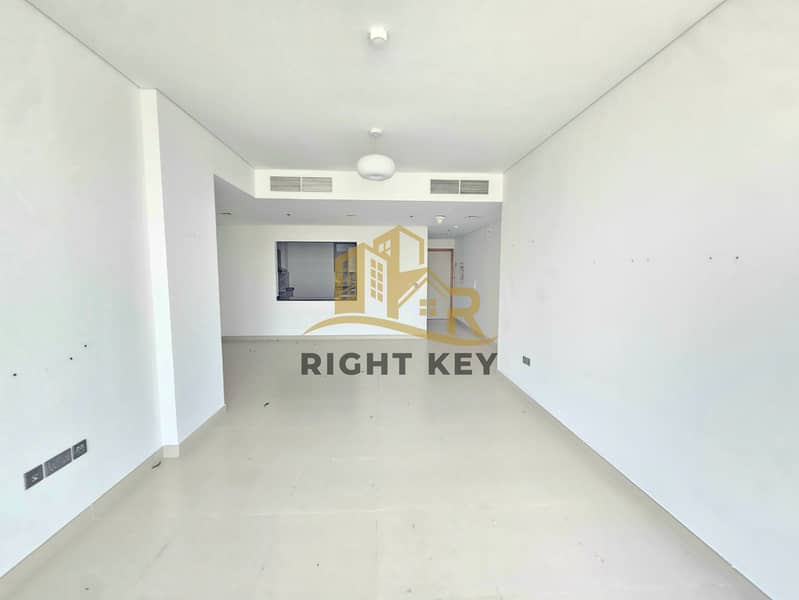 BRAND NEW 3BHK +MAID WITH BATHROOM ONLY 160K/ HIGHER FLOOR